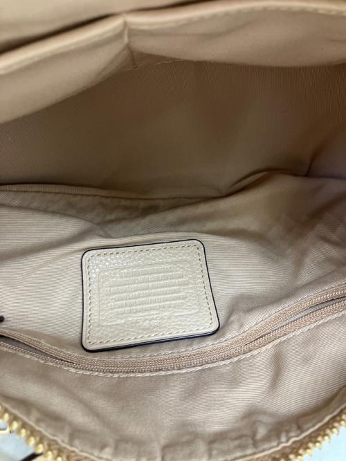 COACH（コーチ）COACH (コーチ) 2WAYショルダーバッグ ベージュの古着・服飾アイテム