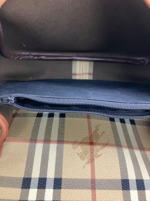 Burberry's（バーバリー）Burberry's (バーバリー) ショルダーバッグ ノバチェック ベージュの古着・服飾アイテム