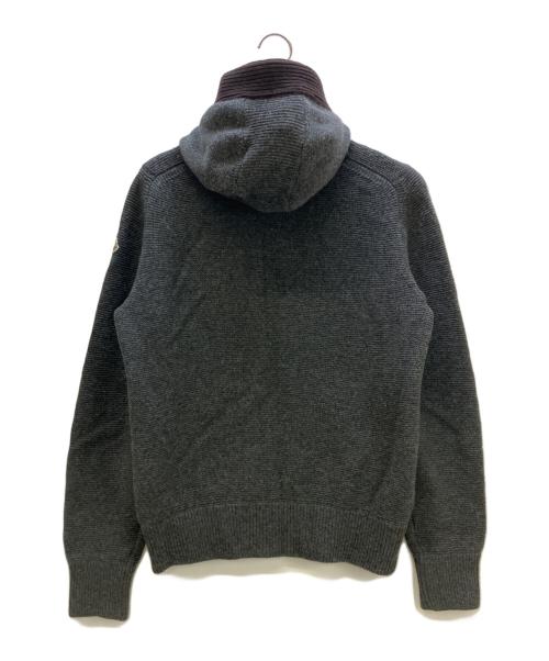 MONCLER（モンクレール）MONCLER (モンクレール) MAGLIONE TRICOT CARDIGAN グレー サイズ:Lの古着・服飾アイテム