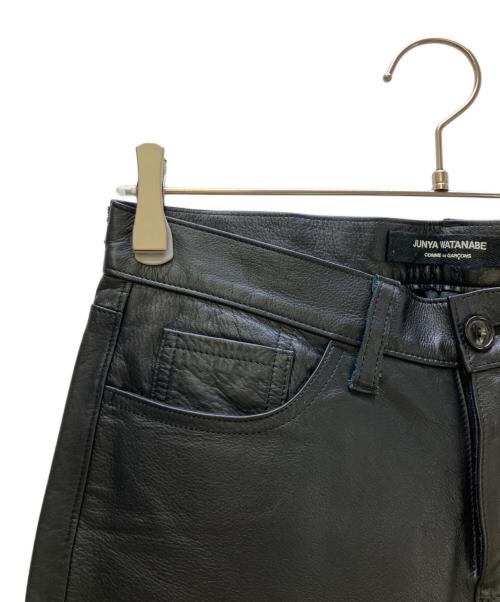 JUNYA WATANABE COMME des GARCONS（(ジュンヤワタナベ コムデギャルソン）JUNYA WATANABE COMME des GARCONS ((ジュンヤワタナベ コムデギャルソン) アンクル丈レザーパンツ ブラック サイズ:XSの古着・服飾アイテム