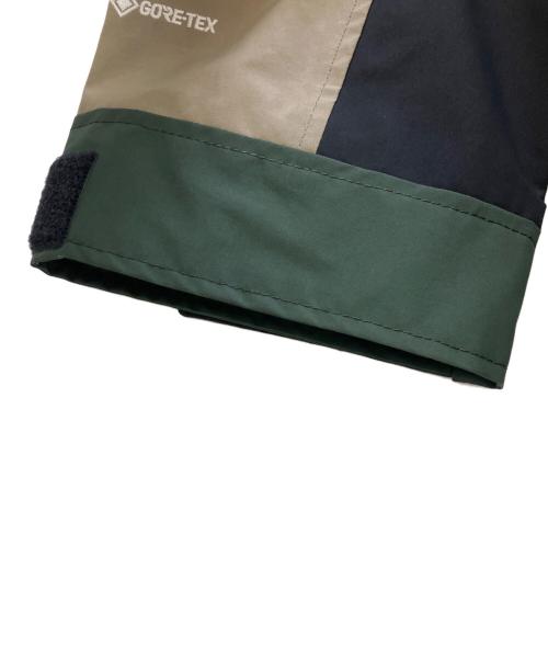 THE NORTH FACE（ザ ノース フェイス）THE NORTH FACE (ザ ノース フェイス) マウンテンパーカー グリーン×ベージュ サイズ:Lの古着・服飾アイテム