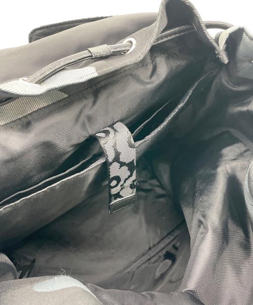 marimekko（マリメッコ）marimekko (マリメッコ) バックパック ブラック×グレーの古着・服飾アイテム