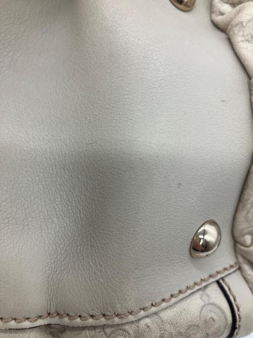 GUCCI（グッチ）GUCCI (グッチ) トートバッグ GG アイボリーの古着・服飾アイテム