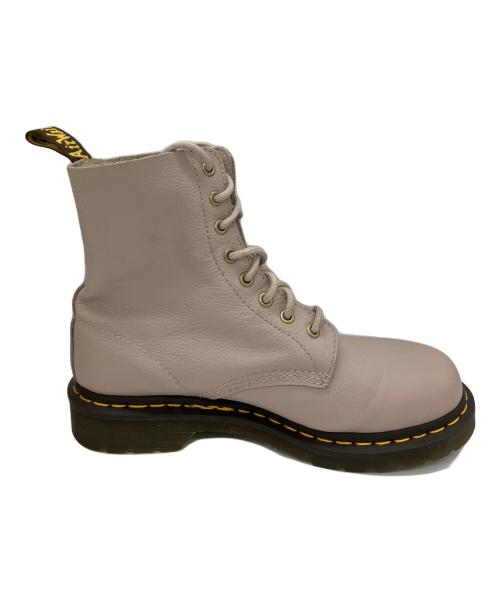Dr.Martens（ドクターマーチン）Dr.Martens (ドクターマーチン) 8ホールブーツ ベージュ サイズ:UK7の古着・服飾アイテム
