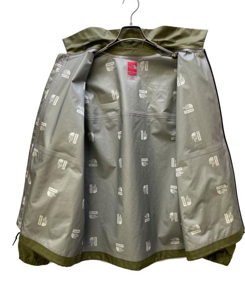 THE NORTH FACE（ザ ノース フェイス）THE NORTH FACE (ザ ノース フェイス) SUPREME (シュプリーム) TAPE SEAM COACHES JACKET オリーブ サイズ:Lの古着・服飾アイテム