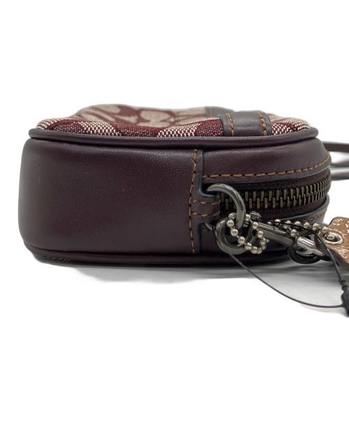 COACH（コーチ）COACH (コーチ) ショルダーポーチ シグネチャー ボルドーの古着・服飾アイテム