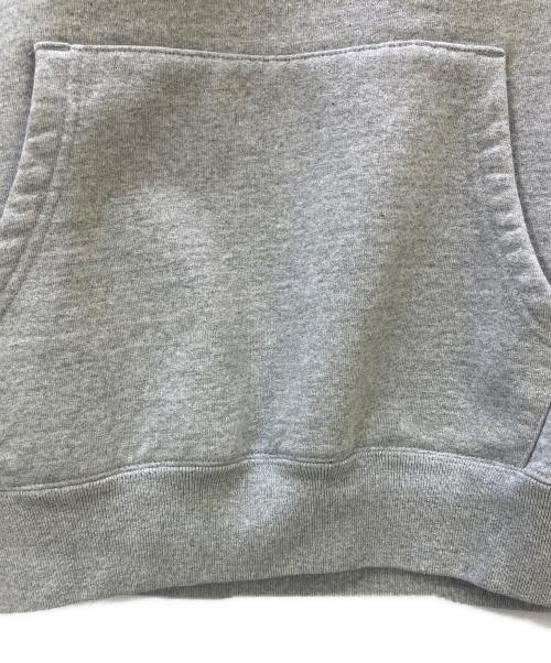SUPREME（シュプリーム）SUPREME (シュプリーム) プルオーバーパーカー FW2023 グレー サイズ:Lの古着・服飾アイテム