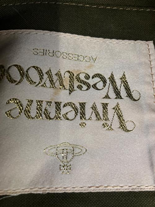 Vivienne Westwood（ヴィヴィアンウエストウッド）Vivienne Westwood (ヴィヴィアンウエストウッド) フェイクファートートバッグ オリーブの古着・服飾アイテム