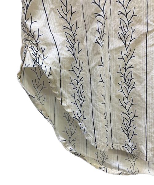 LEVI’S VINTAGE CLOTHING（リーバイスヴィンテージクロージング）LEVI’S VINTAGE CLOTHING (リーバイスヴィンテージクロージング) 長袖シャツ ベージュ サイズ:Lの古着・服飾アイテム