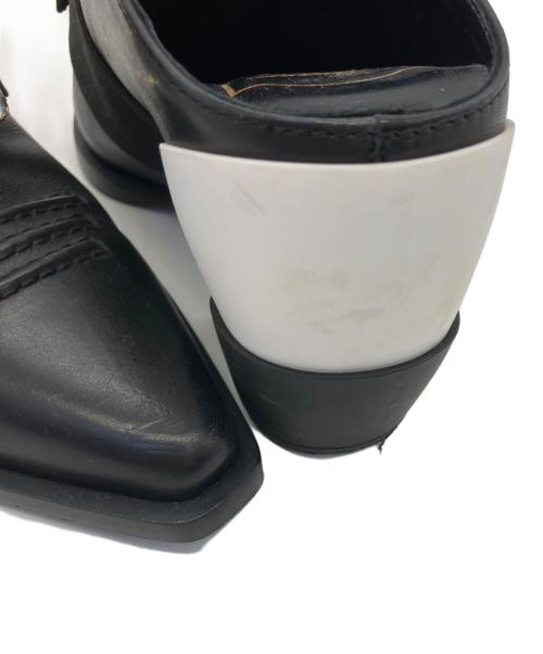 Roger Vivier（ロジェ ヴィヴィエ）Roger Vivier (ロジェ ヴィヴィエ) ミュール ブラック×ホワイト サイズ:36の古着・服飾アイテム