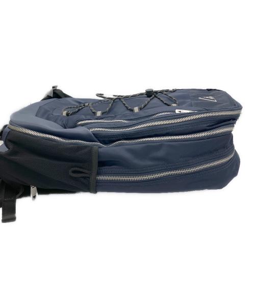 GUESS（ゲス）GUESS (ゲス) リュック CERTOSA Nylon Smart Backpack ブラックの古着・服飾アイテム