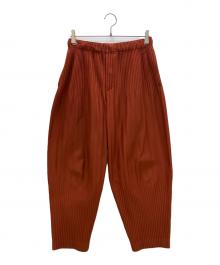HOMME PLISSE ISSEY MIYAKE（オム プリッセ イッセイ ミヤケ）の古着「プリーツパンツ」｜ブラウン