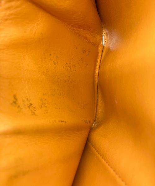LOEWE（ロエベ）LOEWE (ロエベ) 3つ折り財布 アナグラム トライフォールド イエローの古着・服飾アイテム