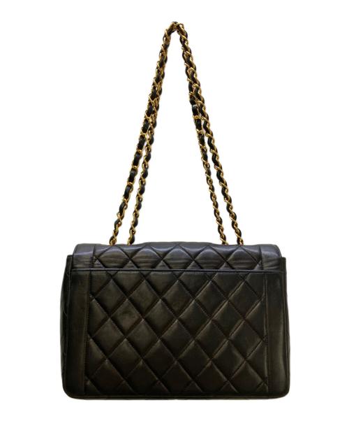 CHANEL（シャネル）CHANEL (シャネル) チェーンショルダーバッグ マトラッセの古着・服飾アイテム