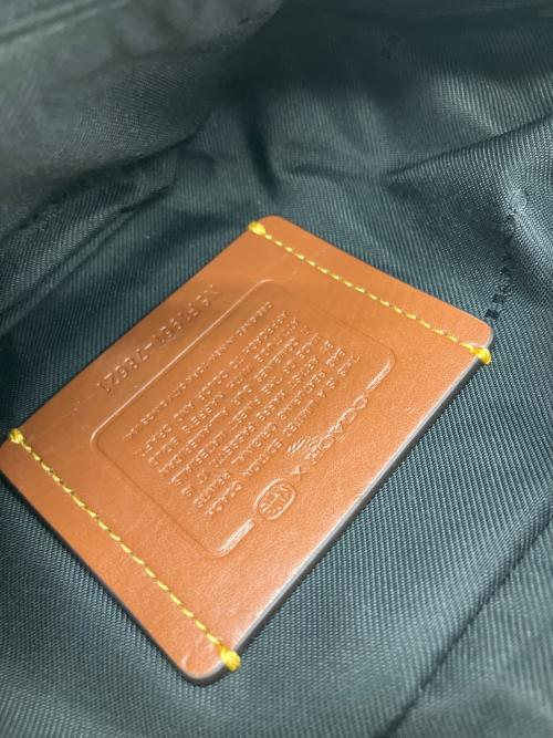 COACH（コーチ）COACH (コーチ) ウエストバッグ ブラックの古着・服飾アイテム