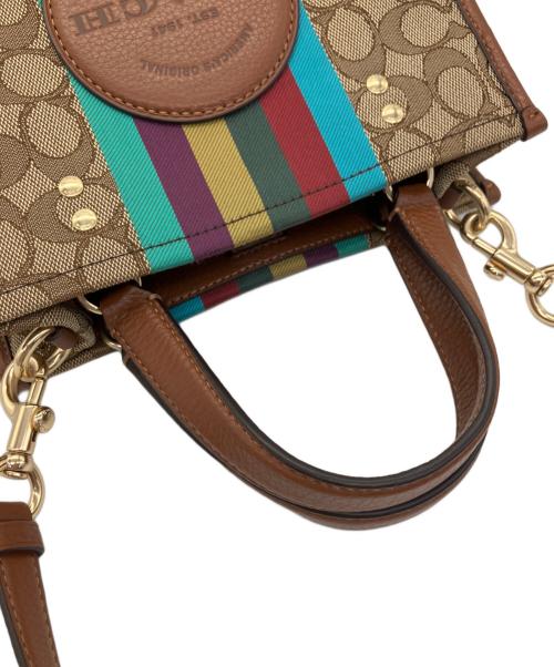 COACH（コーチ）COACH (コーチ) ハンドバッグ シグネチャー デンプシー トート 22の古着・服飾アイテム