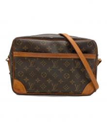 LOUIS VUITTON（ルイ ヴィトン）の古着「ポシェット モノグラム トロカデロ30」｜ブラウン