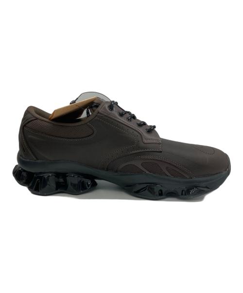 asics（アシックス）asics (アシックス) スニーカー GEL-KINETIC SP ブラウン サイズ:28 未使用品の古着・服飾アイテム