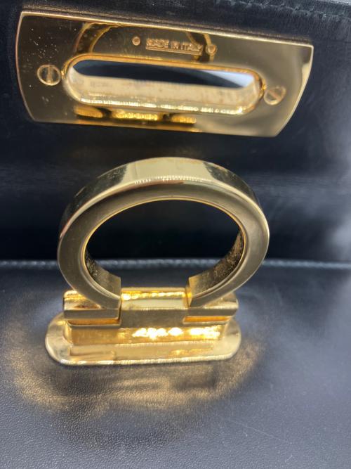 Salvatore Ferragamo（サルヴァトーレ フェラガモ）Salvatore Ferragamo (サルヴァトーレ フェラガモ) ハンドバッグ ブラックの古着・服飾アイテム