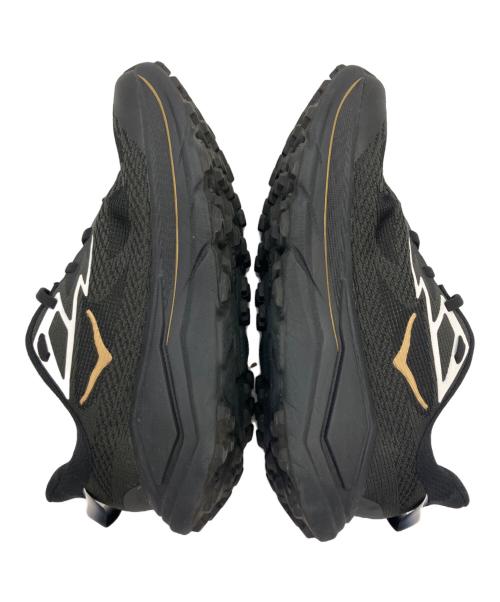 HOKA（ホカ）HOKA (ホカ) M CHALLENGER 8 ブラック サイズ:25.5の古着・服飾アイテム