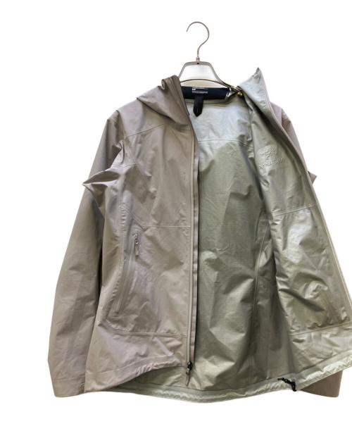 ARC'TERYX（アークテリクス）ARC'TERYX (アークテリクス) ZETA SL JACKET GORE-TEX ライトグレー サイズ:Sの古着・服飾アイテム