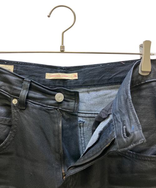 LEVI'S（リーバイス）LEVI'S (リーバイス) SUPER BAGGY バレルジーンズ ブラック ブラック サイズ:W26×L30の古着・服飾アイテム