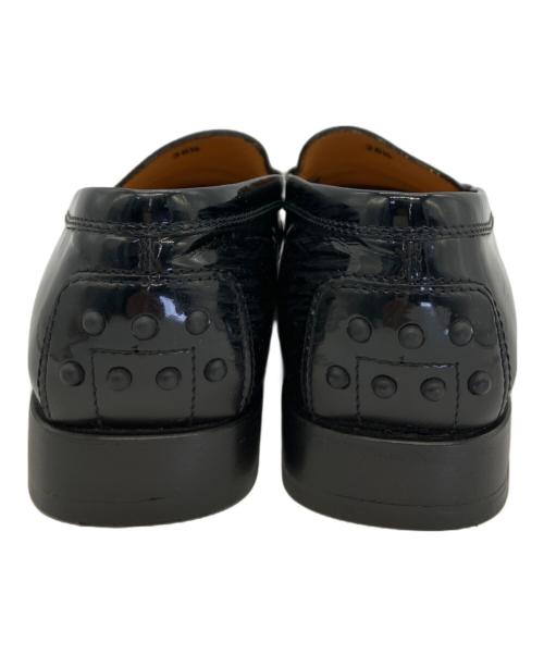 TOD'S（トッズ）TOD'S (トッズ) ローファー ブラック サイズ:36 1/2の古着・服飾アイテム