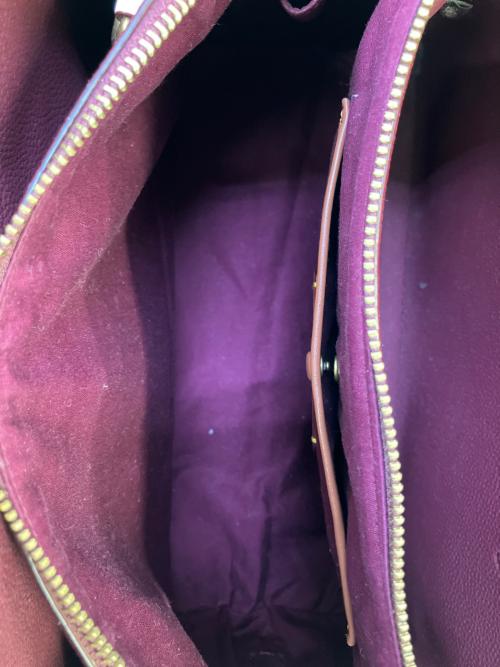 COACH（コーチ）COACH (コーチ) ハンドバッグ シグネチャー 	ローラキャリーオール アイボリーの古着・服飾アイテム