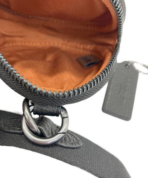 COACH（コーチ）COACH (コーチ) ホールデン クロスボディバック ブラックの古着・服飾アイテム