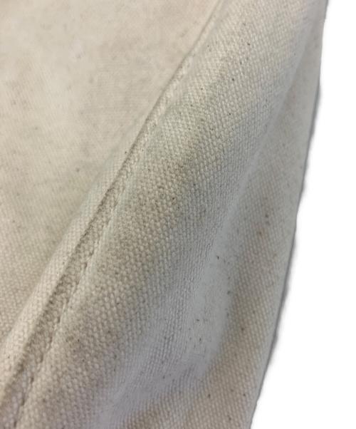 HUMAN MADE（ヒューマンメイド）HUMAN MADE (ヒューマンメイド) ショルダーバッグ ベージュの古着・服飾アイテム