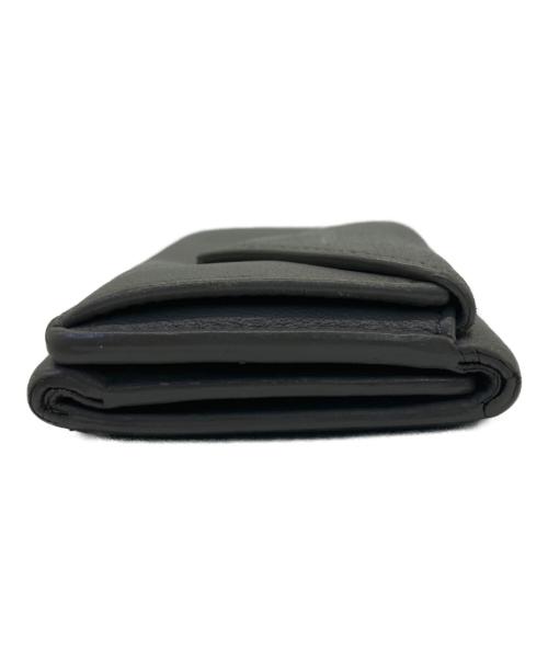 BALENCIAGA（バレンシアガ）BALENCIAGA (バレンシアガ) 3つ折り財布 グレーの古着・服飾アイテム