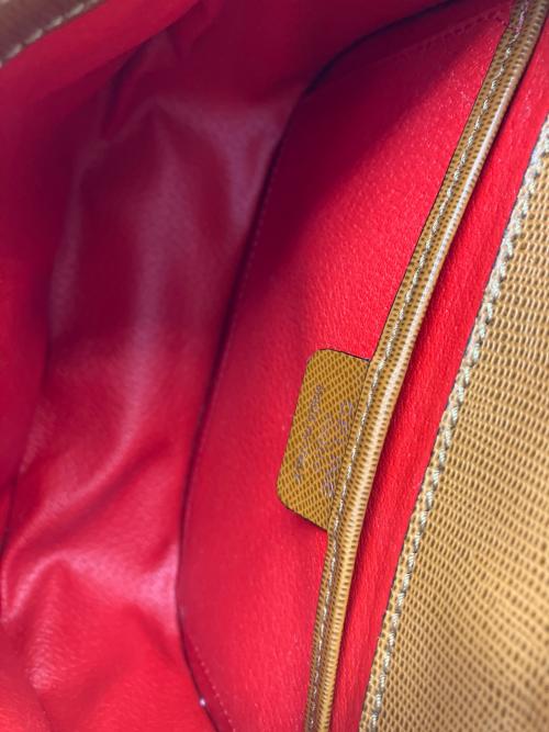 CELINE（セリーヌ）CELINE (セリーヌ) ショルダーバッグ サークルロゴ ブラウンの古着・服飾アイテム