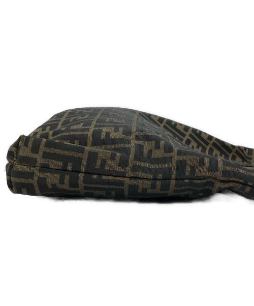 FENDI（フェンディ）FENDI (フェンディ) ショルダーバッグ ズッカ ベージュの古着・服飾アイテム