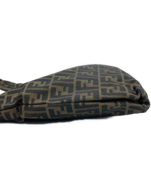FENDI（フェンディ）FENDI (フェンディ) ショルダーバッグ ズッカ ベージュの古着・服飾アイテム