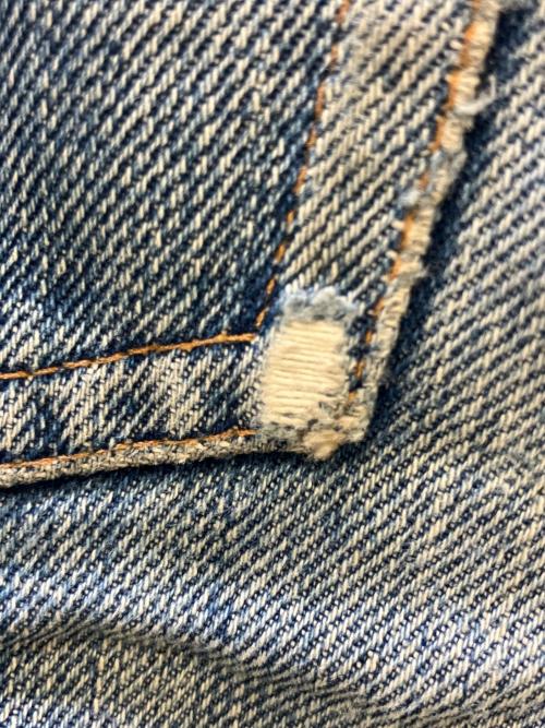 LEVI'S（リーバイス）LEVI'S (リーバイス) デニムパンツ インディゴ サイズ:W70の古着・服飾アイテム
