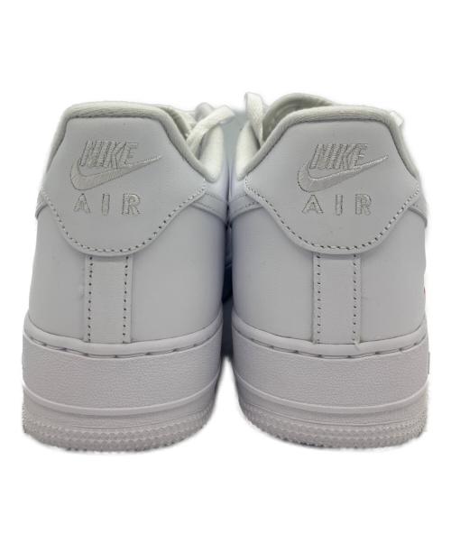 NIKE（ナイキ）NIKE (ナイキ) Supreme (シュプリーム) スニーカー AIR FORCE1 LOW ホワイト サイズ:28.5の古着・服飾アイテム