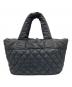 CHANEL (シャネル) コココクーン キルティングバッグ ブラック：150000円