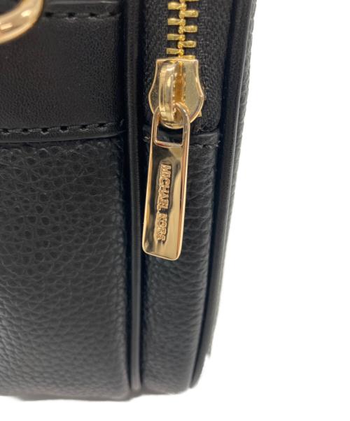 MICHAEL KORS（マイケルコース）MICHAEL KORS (マイケルコース) JET SET TRAVEL NS チェーン クロスボディ ミディアム ブラックの古着・服飾アイテム