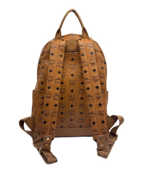 MCM（エムシーエム）MCM (エムシーエム) スタッズリュック ブラウンの古着・服飾アイテム