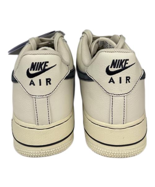 NIKE（ナイキ）NIKE (ナイキ) Air Force 1 '07 LV8 ベージュ サイズ:SIZE 27cmの古着・服飾アイテム