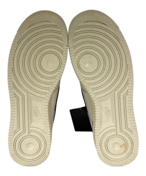 NIKE（ナイキ）NIKE (ナイキ) Air Force 1 '07 LV8 ベージュ サイズ:SIZE 27cmの古着・服飾アイテム