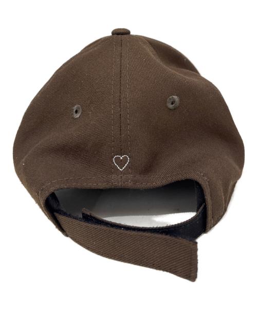 New Era（ニューエラ）New Era (ニューエラ) BASICKS (ベイシックス) キャップ　9 FORTY Yankees Heart Embroidery Cap ブラウンの古着・服飾アイテム