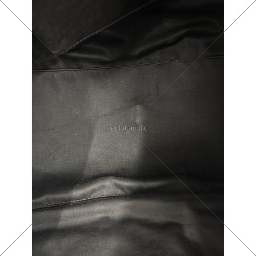 Yves Saint Laurent（イヴサンローラン）Yves Saint Laurent (イヴサンローラン) ハンドバッグ マスタードの古着・服飾アイテム