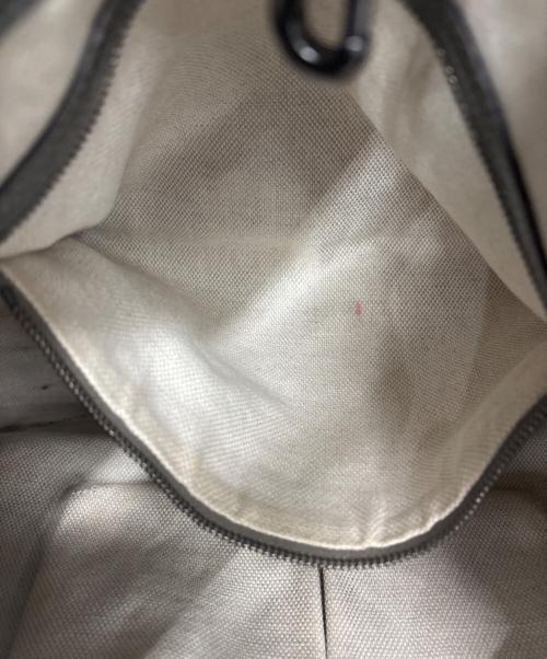 GUCCI（グッチ）GUCCI (グッチ) チェーンショルダーバッグ　インターロッキング メタリックグレーの古着・服飾アイテム