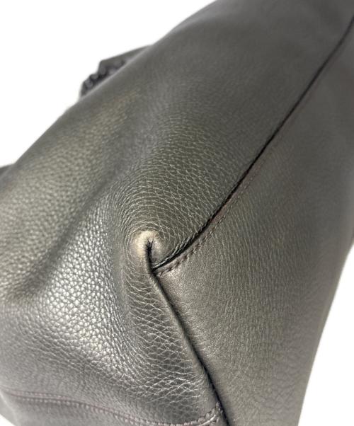 GUCCI（グッチ）GUCCI (グッチ) チェーンショルダーバッグ　インターロッキング メタリックグレーの古着・服飾アイテム