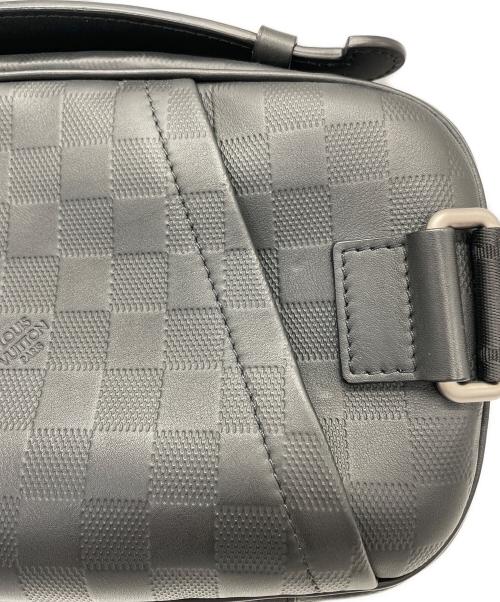 LOUIS VUITTON（ルイ ヴィトン）LOUIS VUITTON (ルイ ヴィトン) アンブレール　ショルダーバッグ　LOUIS VUITTON　ルイヴィトン  ブラックの古着・服飾アイテム