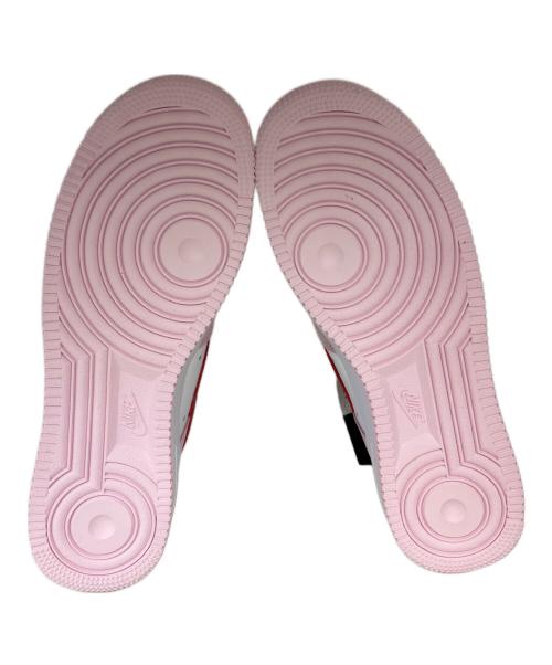 NIKE（ナイキ）NIKE (ナイキ) AIR FORCE 1 07 QS　2021年 バレンタインモデル ホワイト×ライトピンク サイズ:SIZE 28cm 未使用品の古着・服飾アイテム