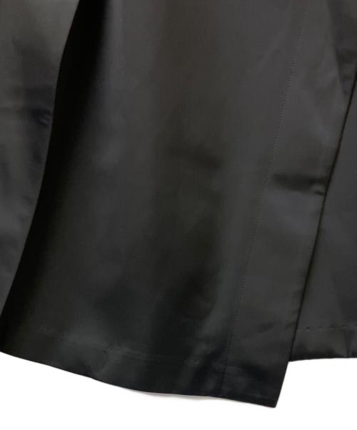 ADORE（アドーア）ADORE (アドーア) ブライトサテン スカート ブラック サイズ:36 未使用品の古着・服飾アイテム