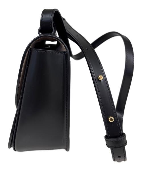 J.W.ANDERSON（ジェイダブリューアンダーソン）J.W.ANDERSON (ジェイダブリューアンダーソン) ショルダーバッグ　KEY LEATHER ブラックの古着・服飾アイテム