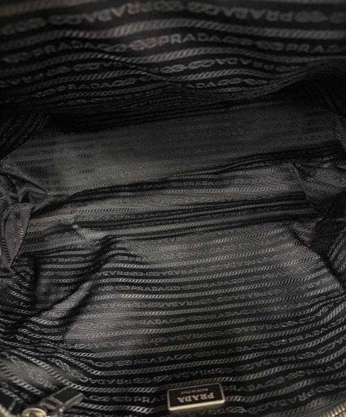 PRADA（プラダ）PRADA (プラダ) ナイロントートバッグ ブラックの古着・服飾アイテム